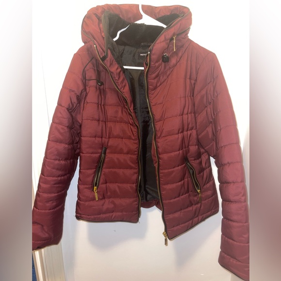 Coat from Pretty Little Thing - Picture 5 of 9